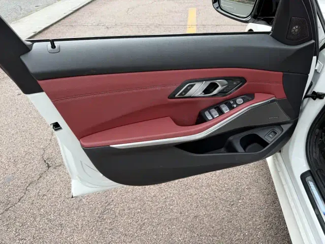 BMW 3 Series — Фото автомобиля 6