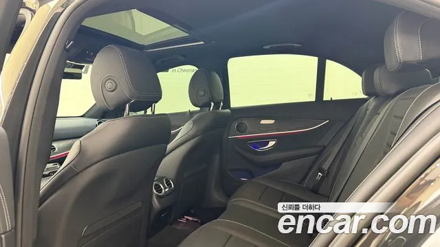 Mercedes-Benz E-Class W213 — Фото автомобиля 19