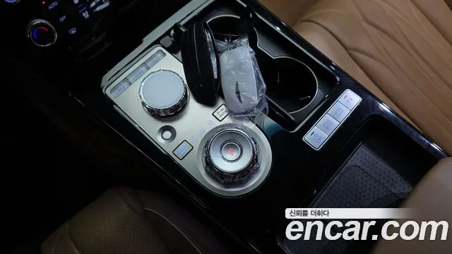 Genesis G80 RG3 — Фото автомобиля 12