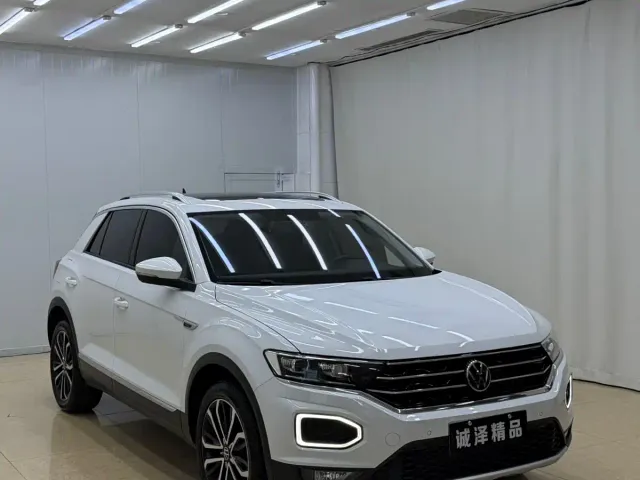 Volkswagen T-Roc — Фото автомобиля 3