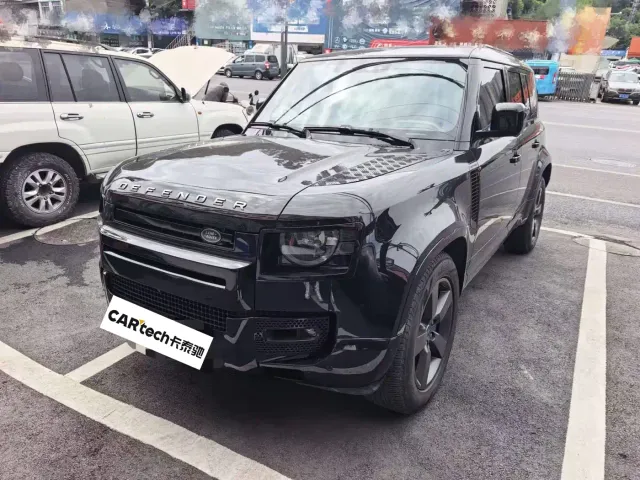 Фотография автомобиля — Land Rover Defender
