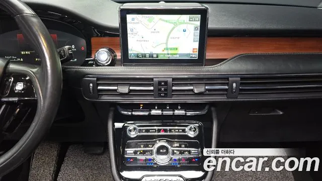 Lincoln Corsair Corsair 2.0 Reserve AWD — Фото автомобиля 14