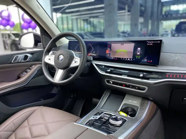 BMW X5 — Фото автомобиля 6