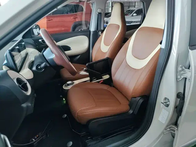 Wuling Bingo — Фото автомобиля 10