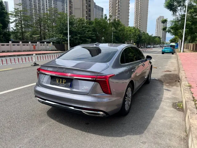 Hongqi H5 — Фото автомобиля 9