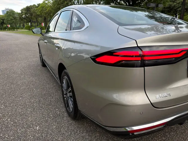 Geely Galaxy Stellar 6 — Фото автомобиля 26