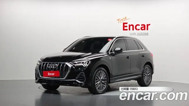 Фотография автомобиля — Audi Q3 F3