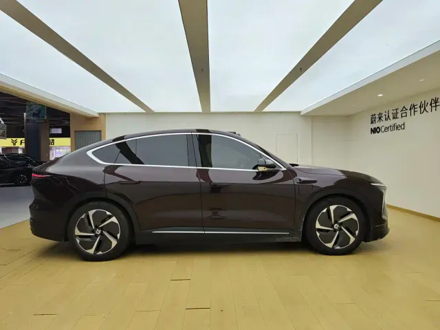 Nio EC7 — Фото автомобиля 25