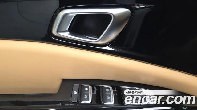 Kia Carnival 4th Gen — Фото автомобиля 30
