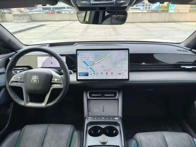 BYD Qin L — Фото автомобиля 15