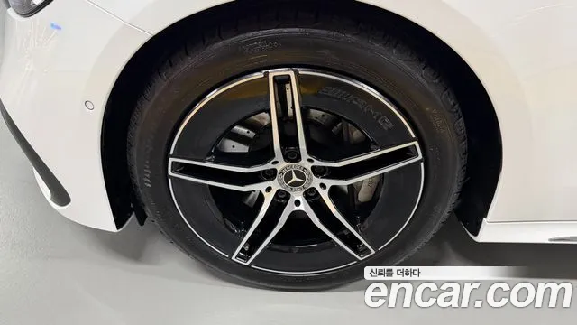 Mercedes-Benz E-Class W214 — Фото автомобиля 5