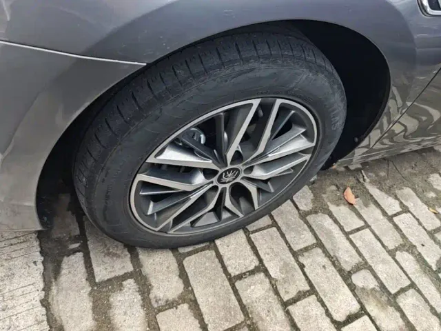 BYD Qin PLUS — Фото автомобиля 22