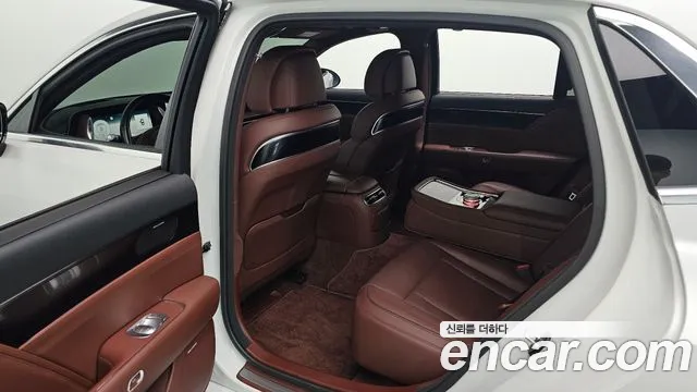 Genesis G90 RS4 — Фото автомобиля 12