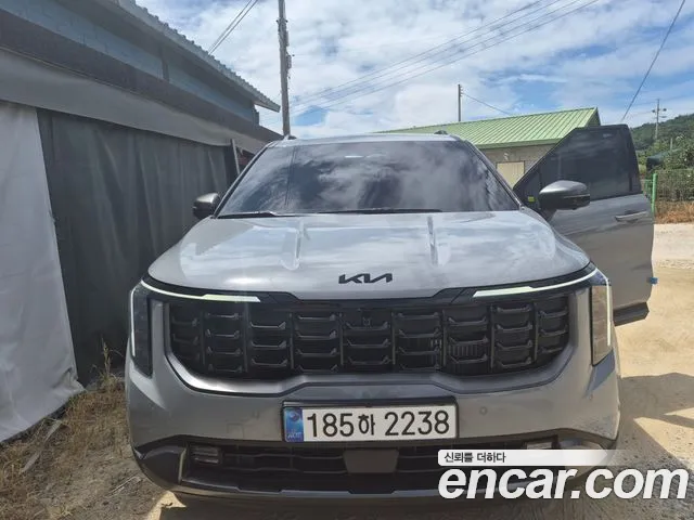 Фотография автомобиля — Kia Carnival Generation 4
