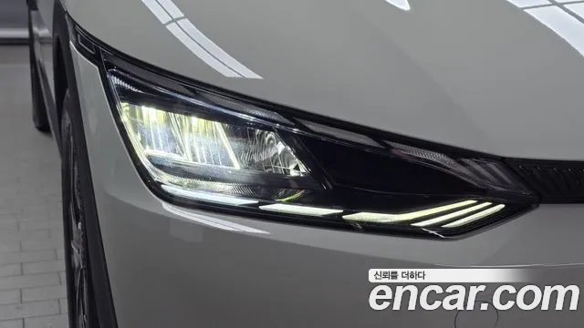 Kia EV6 — Фото автомобиля 17