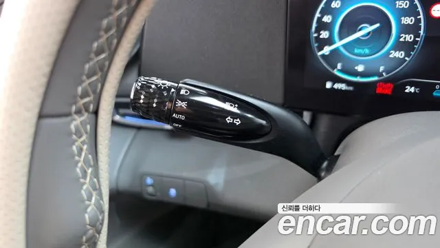 Hyundai Avante CN7 — Фото автомобиля 28