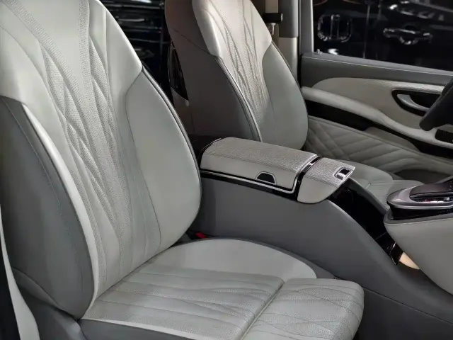 Mercedes-Benz V-Class — Фото автомобиля 17