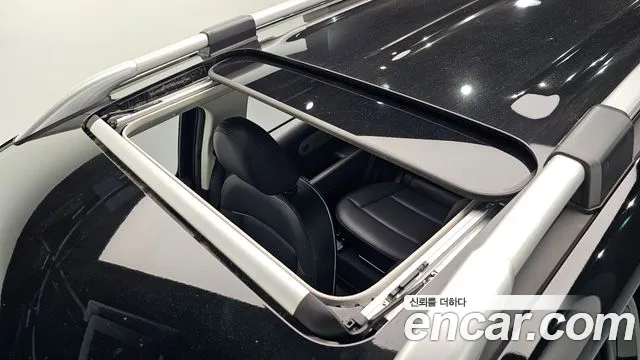 Hyundai Casper Electric — Фото автомобиля 25