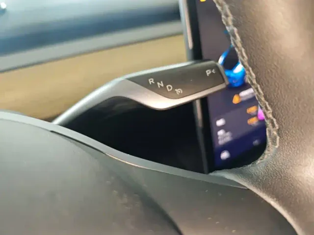 Tesla Model Y 2023 Rear-Wheel Drive Edition — Фото автомобиля 13