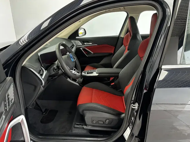 BMW X1 — Фото автомобиля 12