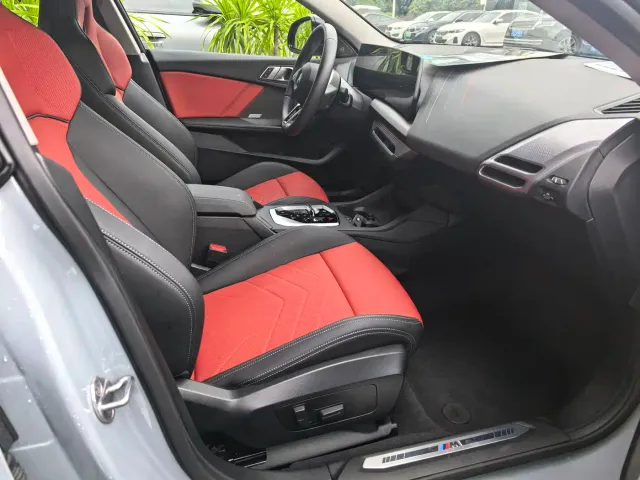 BMW 2 Series — Фото автомобиля 13
