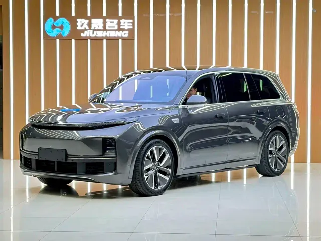 Фотография автомобиля — Li Auto L9