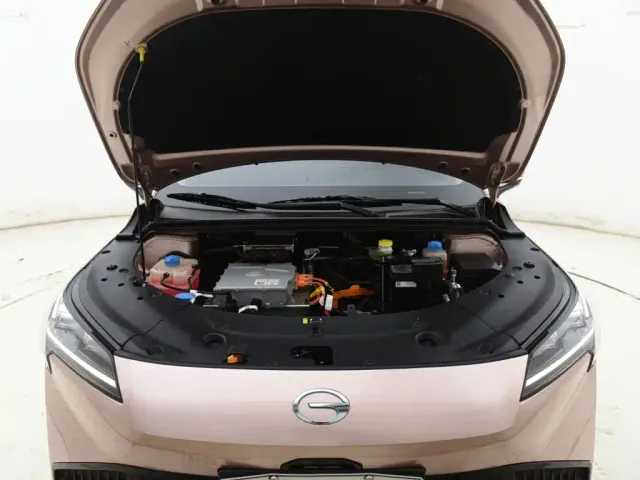 GAC Aion S Plus — Фото автомобиля 17