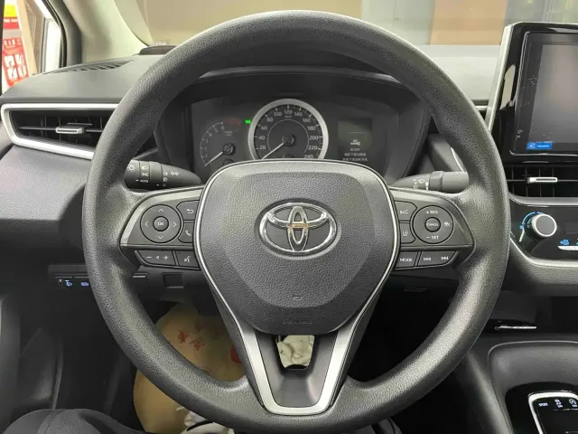 Toyota Corolla — Фото автомобиля 13