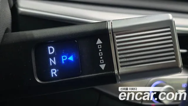 Hyundai Grandeur GN7 — Фото автомобиля 9