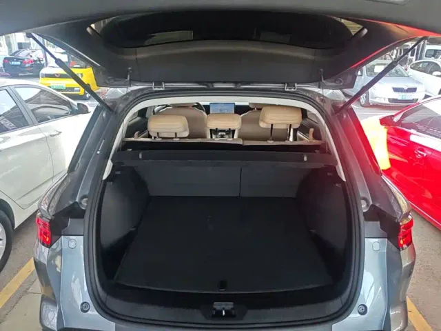 BYD Song Pro — Фото автомобиля 18