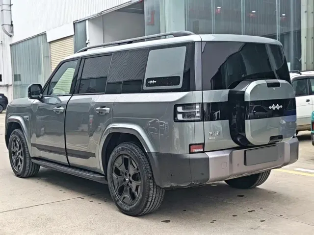 BYD FangChengBao Titanium 7 — Фото автомобиля 6