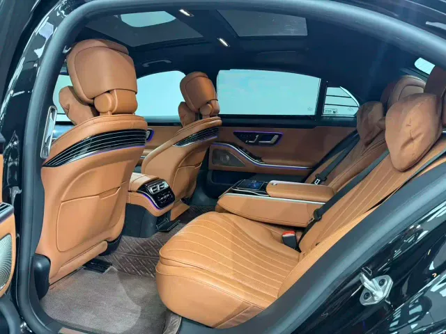 Mercedes-Benz S-Class — Фото автомобиля 6