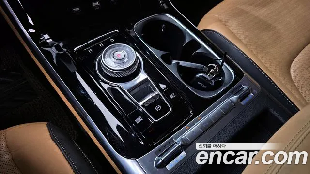 Kia Canival Carnival 4 поколение Дизель 7 мест Signature — Фото автомобиля 9