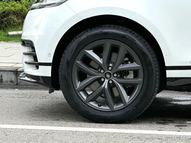 Land Rover Range Rover Velar — Фото автомобиля 5