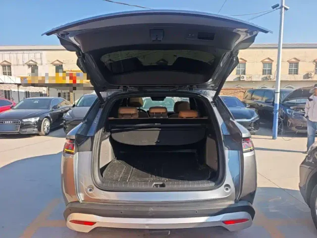BYD Song L DM-i — Фото автомобиля 18