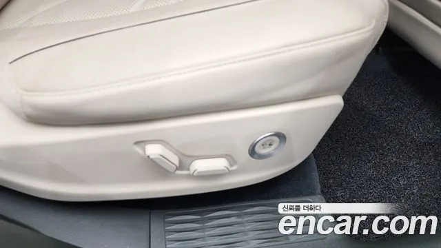Genesis GV80 2.5T Бензин AWD — Фото автомобиля 27