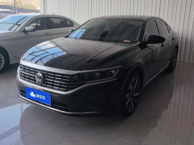 Фотография автомобиля — Volkswagen Passat