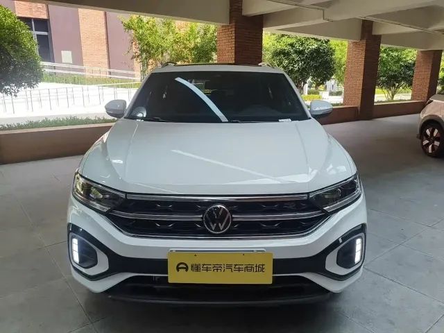 Volkswagen T-Roc — Фото автомобиля 7