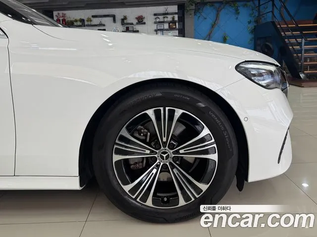 Mercedes-Benz E-Class W214 — Фото автомобиля 5