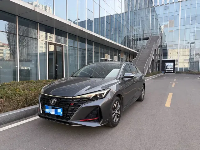 Фотография автомобиля — Changan Eado
