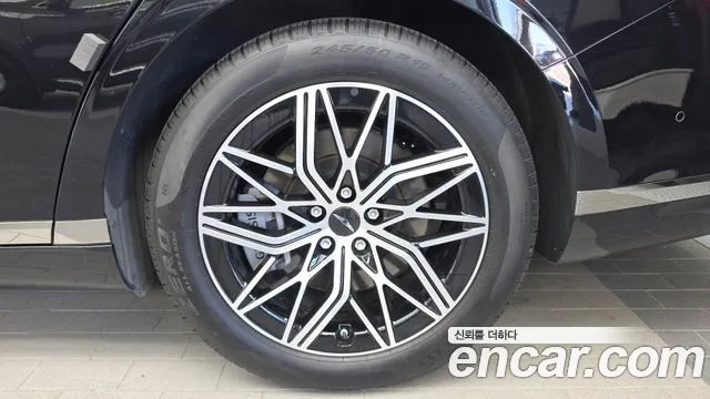 Genesis G90 RS4 — Фото автомобиля 6
