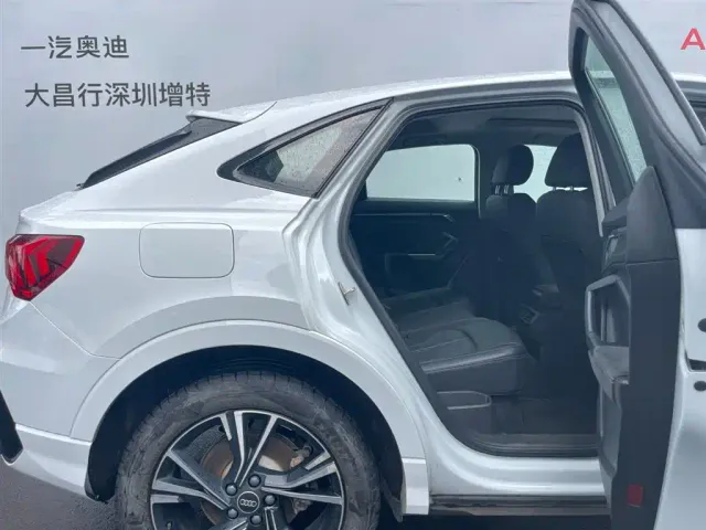 Audi Q3 Sportback — Фото автомобиля 13