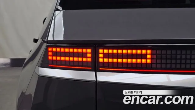 Hyundai Ioniq 5 — Фото автомобиля 8