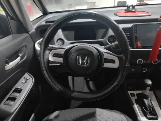 Honda Fit — Фото автомобиля 6