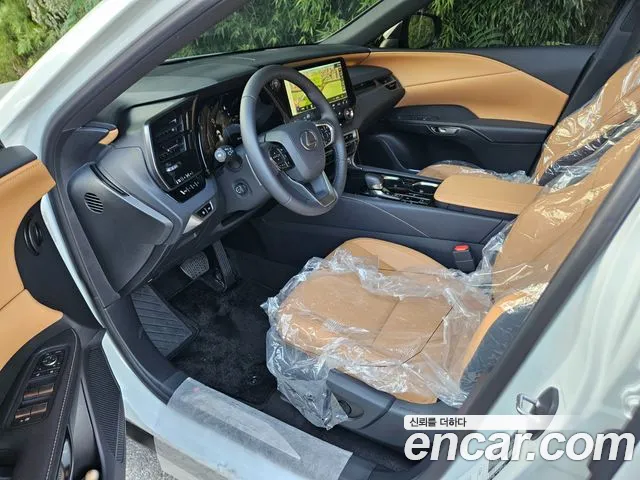 Lexus RX — Фото автомобиля 10