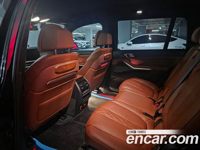 BMW X7 G07 — Фото автомобиля 9