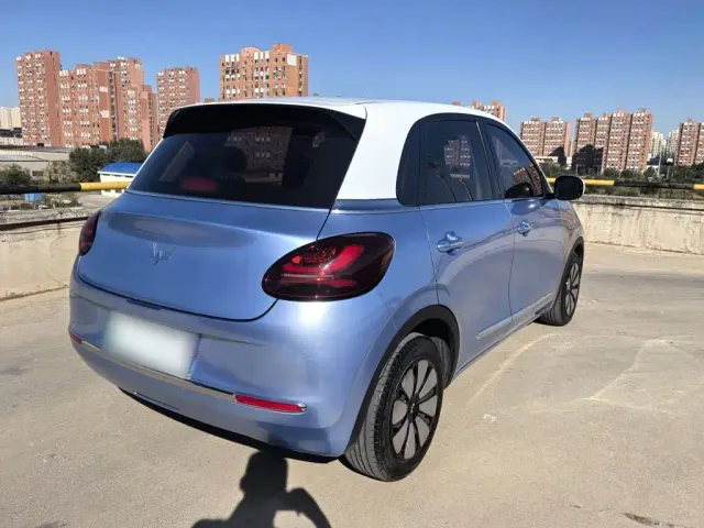 Wuling Bingo — Фото автомобиля 7
