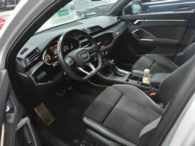 Audi Q3 — Фото автомобиля 13