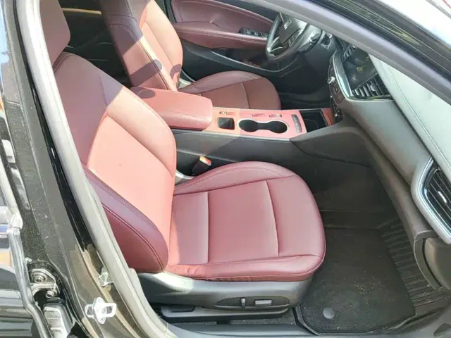 Buick Regal — Фото автомобиля 24