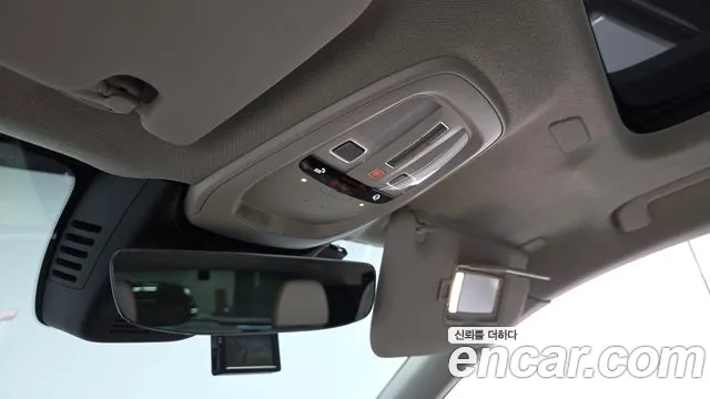 Volvo XC40 — Фото автомобиля 27